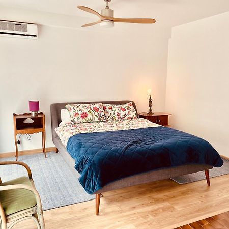 Elegant, Spacious, Central Διαμέρισμα Νίκαια Εξωτερικό φωτογραφία